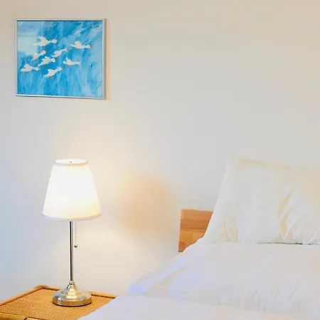 Charming Attic Apartment Near Messe Wien And Center Exterior photo