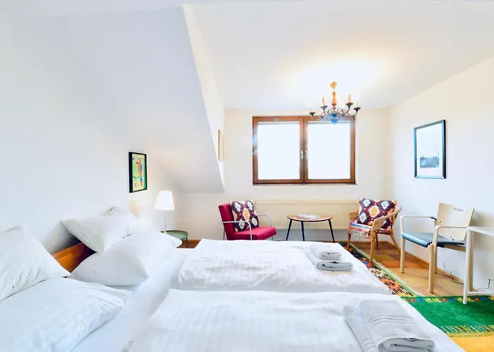 Charming Attic Apartment Near Messe Wien And Center